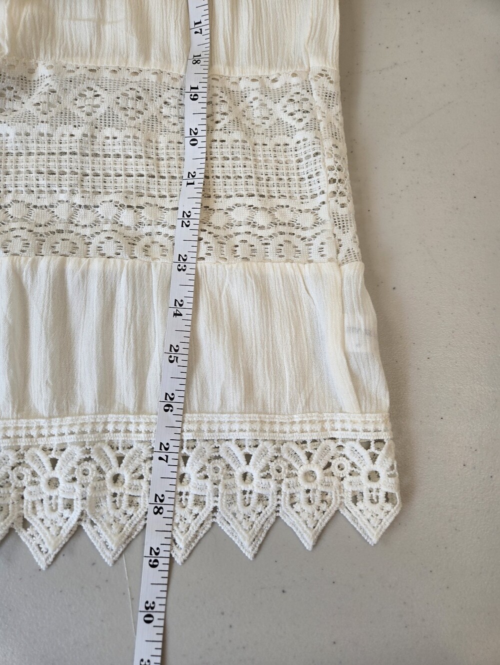 NWT Moral Fiber Boho Ivory Lace Crochet Open Front Top Layering Size Medium - Picture 10 of 13